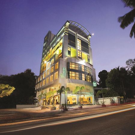 Biverah Hotel & Suites Thiruvananthapuram Luaran gambar
